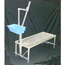 Aluminum Fold-Up Milk Stand