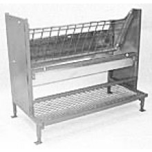 4 Foot Fenceline Feeder with Galvanized or Poly Pan
